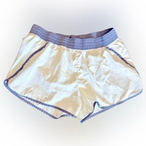 Champion Women's White and Gray Athletic Shorts Size XL